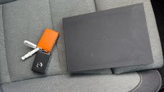 Volvo XC40 2.0 B3P Plus Dark 5dr Auto Petrol Estate